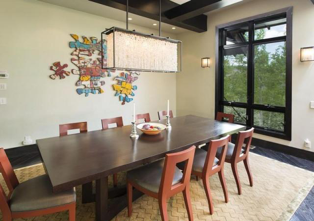 Mountain Modern Retreat — Interior design by company kd