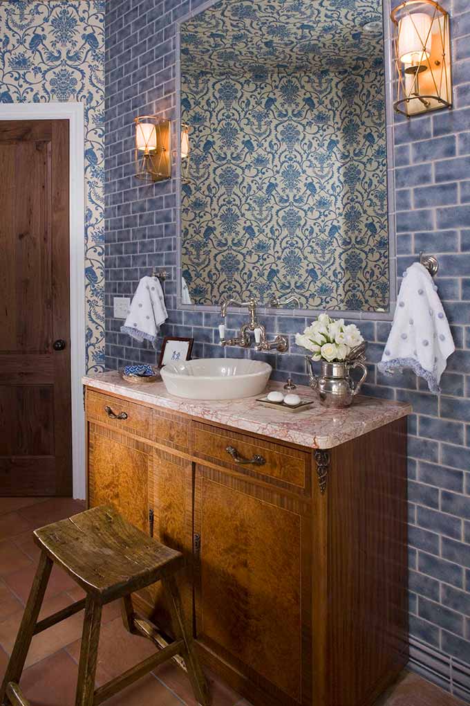 Crestmoor Country Chic — Interior design by company kd