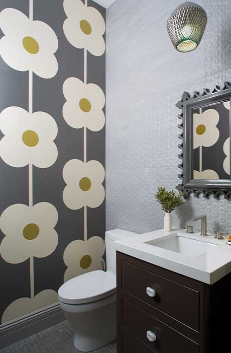 Crestwood Transitional — Interior design by company kd