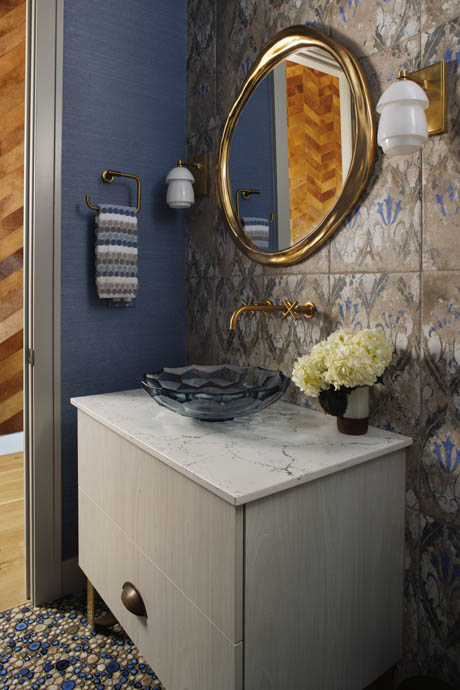 Keystone Warm + Modern — Interior design by company kd