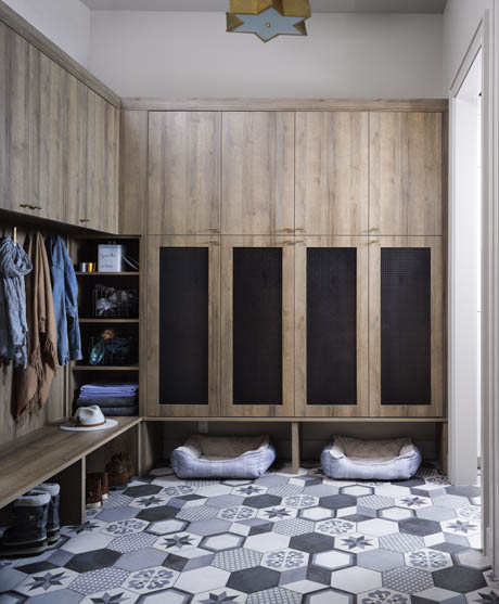 Keystone Warm + Modern — Interior design by company kd