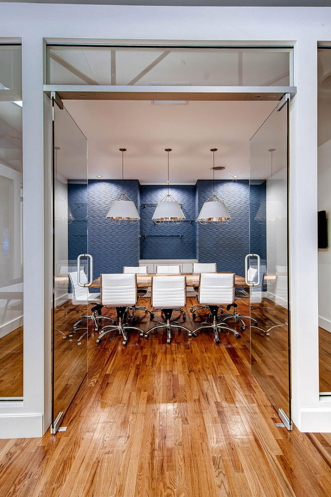 Porchlight Bonnie Brae — Interior design by company kd