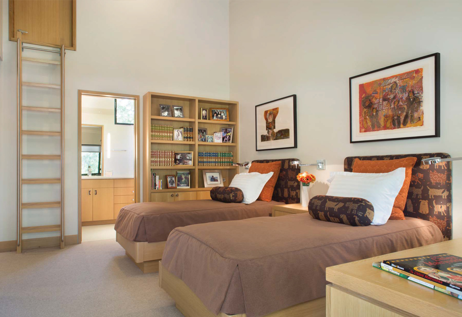 Cherry hills modern — Interior design by company kd