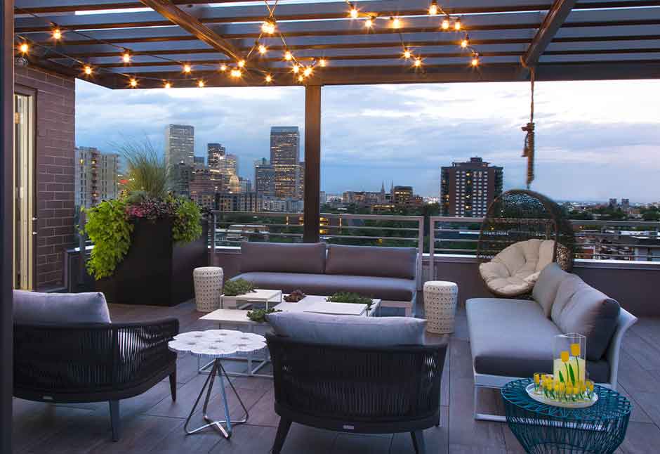 Urban Hi-Rise with a View — Interior design by company kd