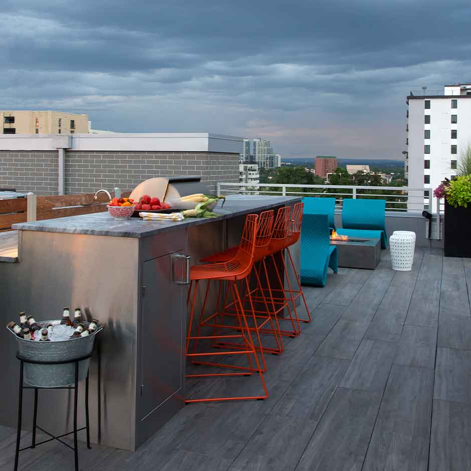 Urban Hi-Rise with a View — Interior design by company kd